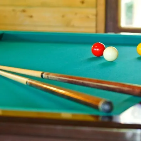 Domaine La Faix, La Cigogne Parque de Campismo