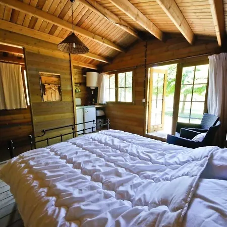 Domaine La Faix, La Cigogne Parque de Campismo